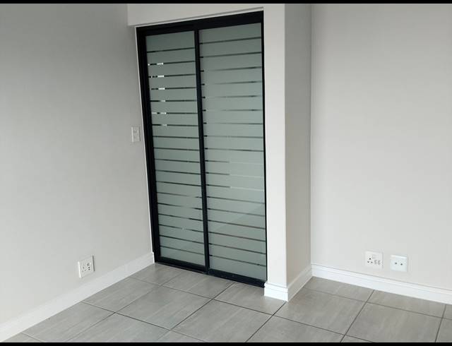 3 BEDROOM APARTMENT TO LET IN WATERFALL